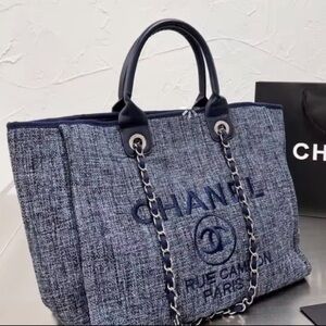 Novelty VIP large Tote bag GWP